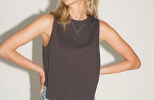 LNA Curved Tank - Pirate Black