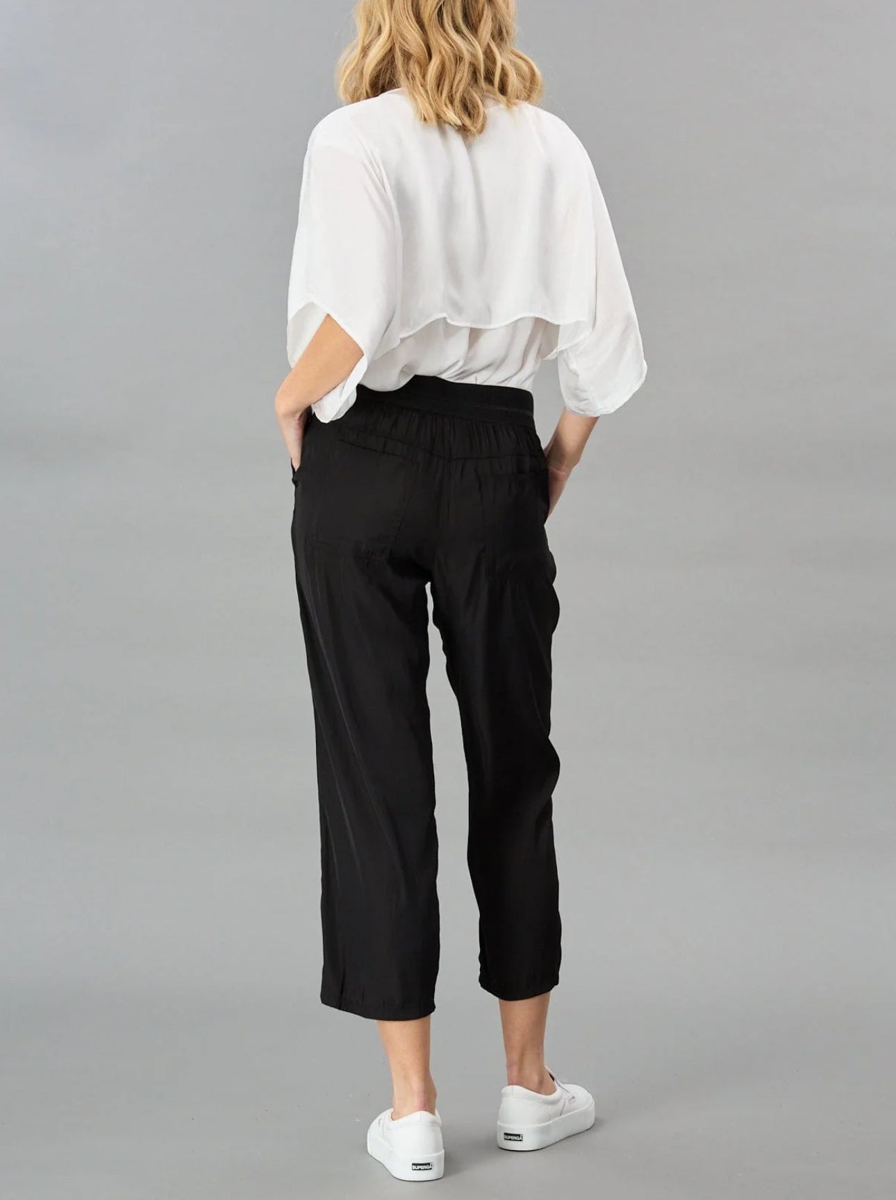 Lola & Sophie D-Satin Cropped Jogger - Black