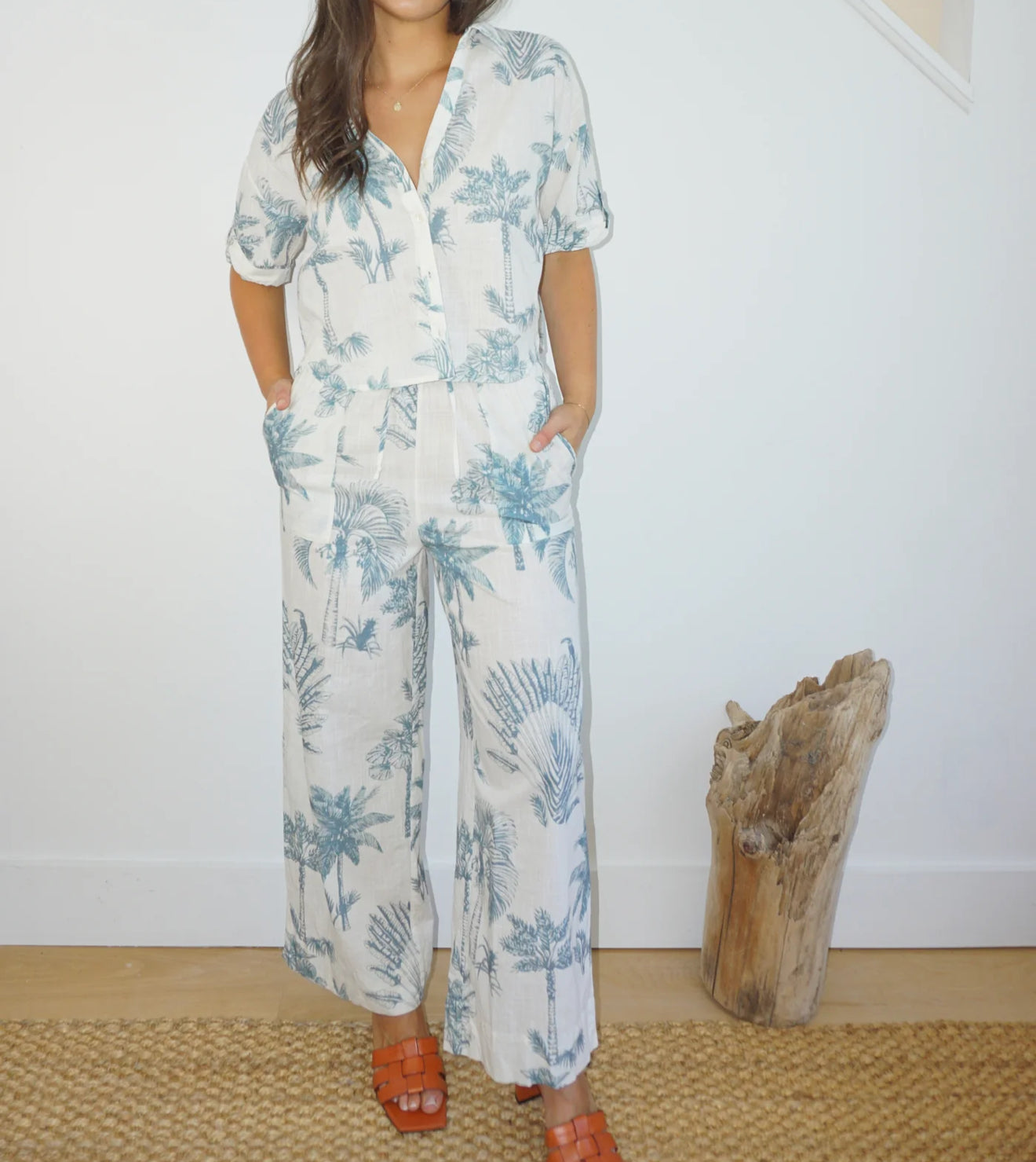 NIBI MTK Cali Cropped Shirt - Faded Teal Palms