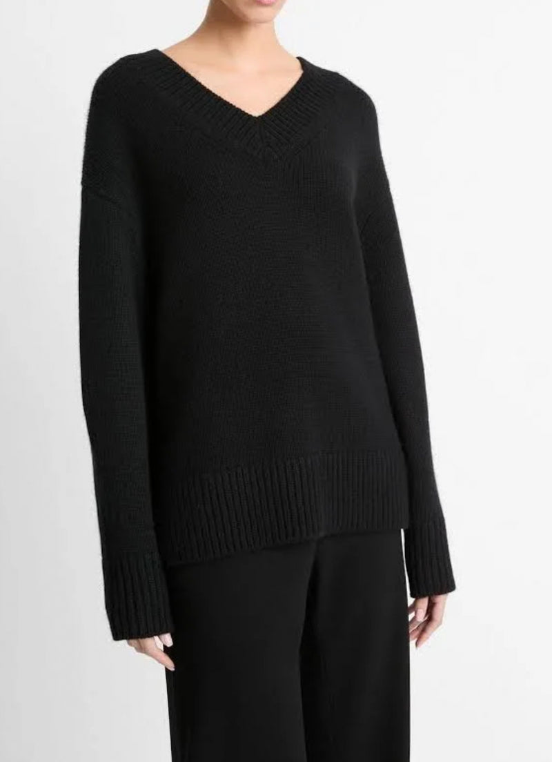 Vince Wool and Cashmere Drop-Shoulder V-Neck Sweater - Black