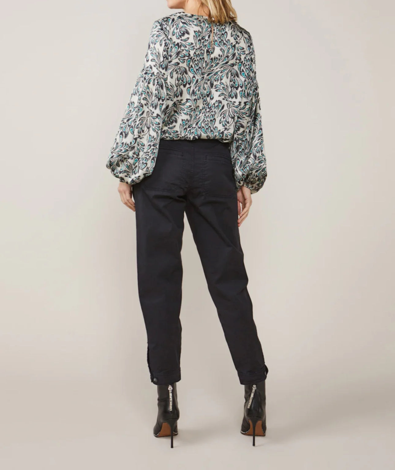 Summum Touch of Teal Blouse