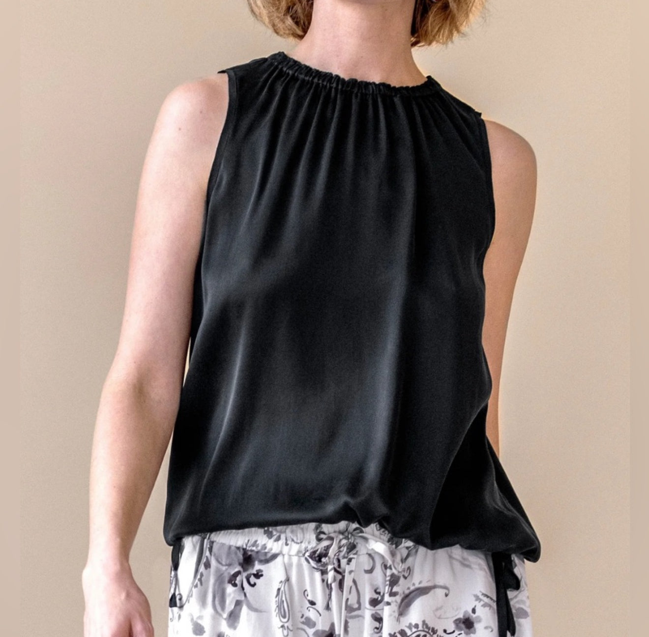 go BY GOSILK Draw Me In Top - Black
