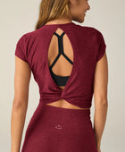Beyond Yoga Featherweight Let Go Twist Back - Bordeux Heather