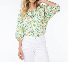 Esqualo Blouse Raglan Blouse - Pastel Ethnic