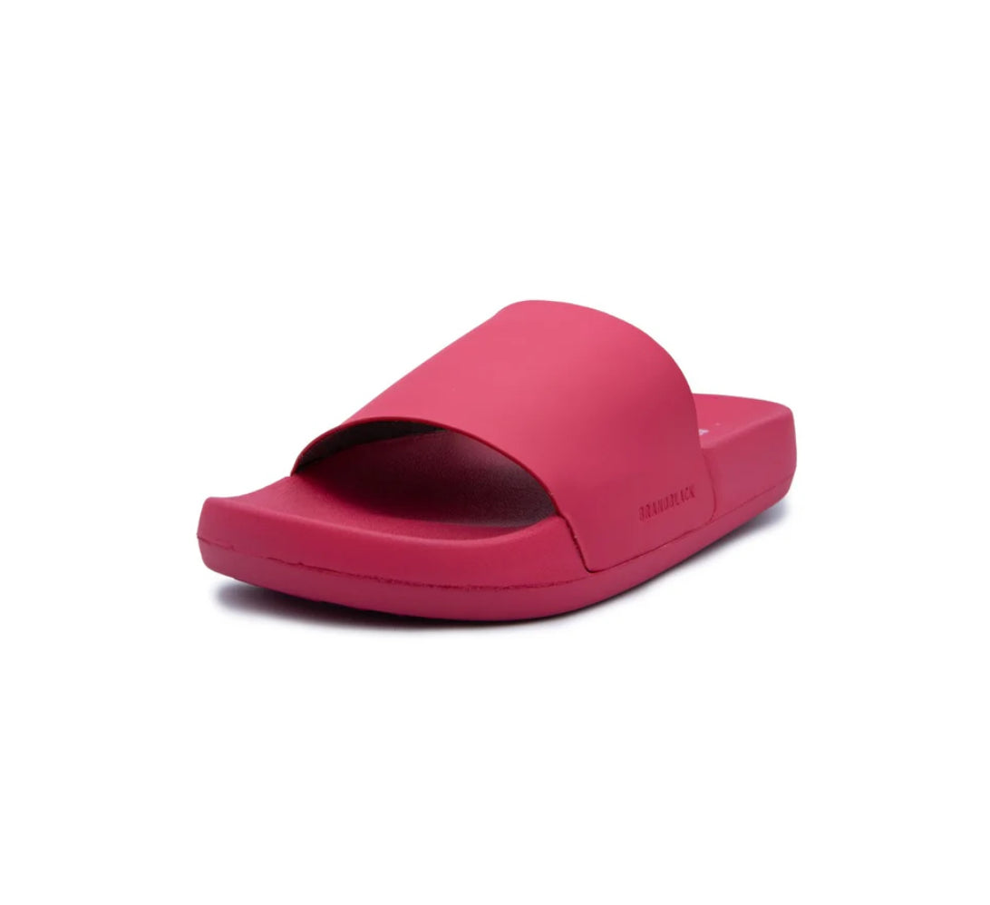 BRANDBLACK Kashiba-Lux Slides - Pomegranate