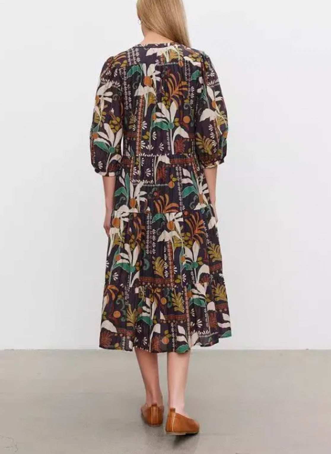 graham and spencer silk dress Velvet by Graham & Spencer Ethereal Navy Blue Silk Contrast Empire Waist Dress S
