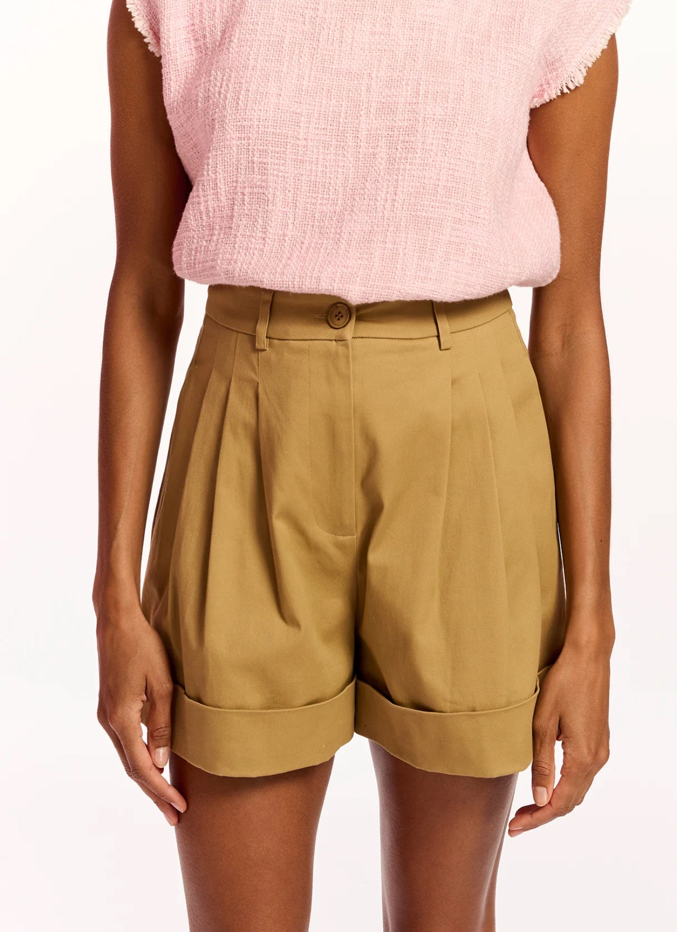 Essentiel Antwerp Faint Wide Leg Shorts - Oat Cappuccino