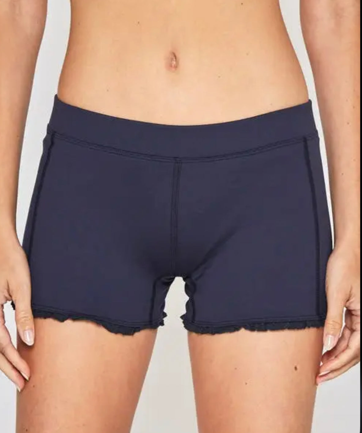 L'Etoile Sport Lace Trim Short - Navy