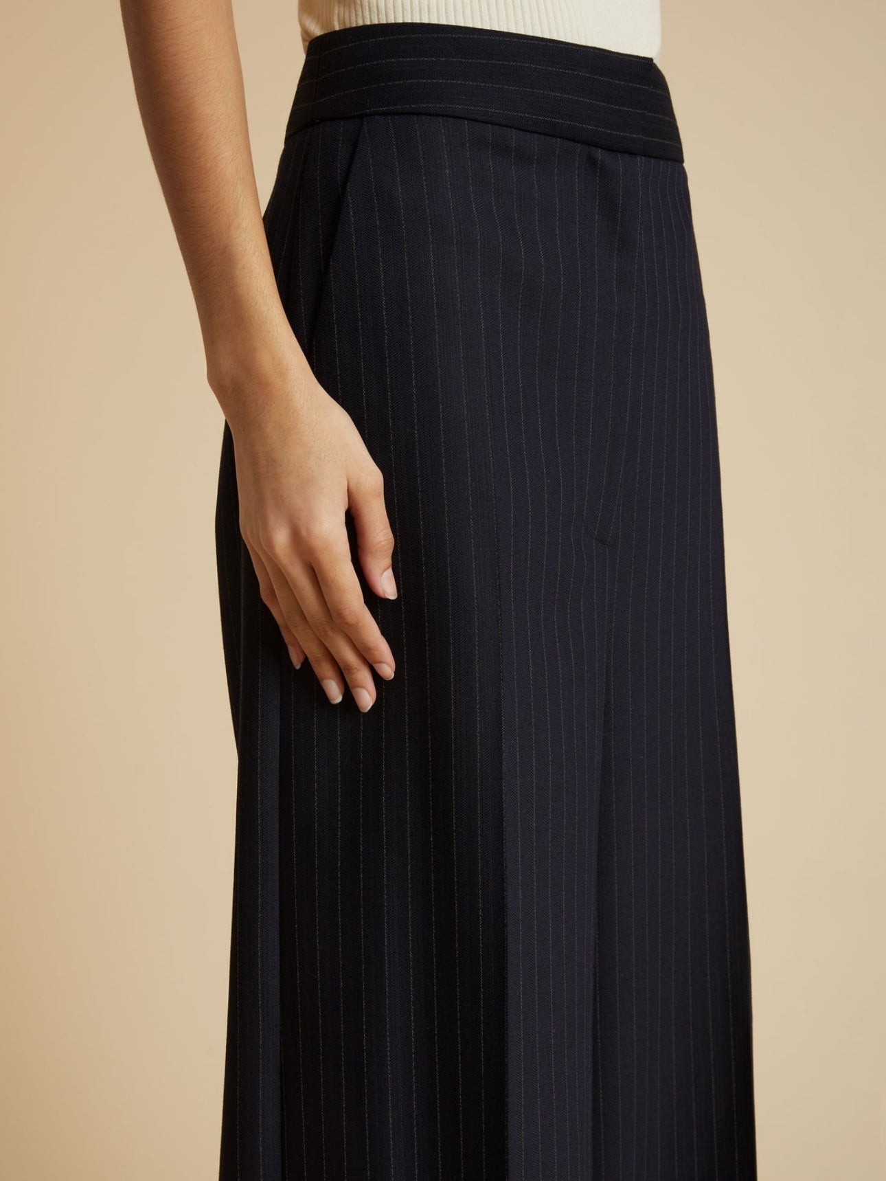 KHAITE The Banton Pant - Navy/White Stripe