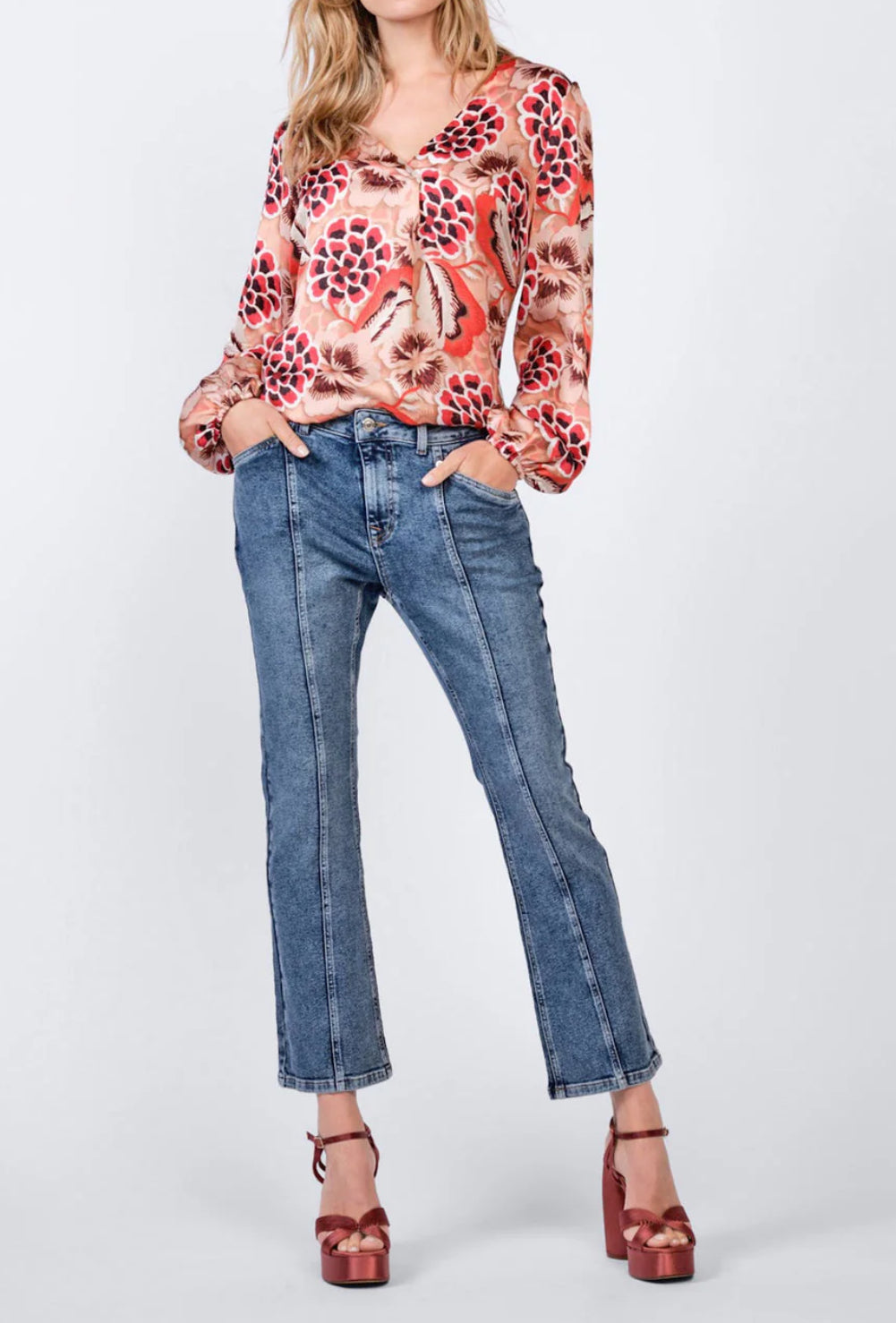 Summum V-Neck Bold Flower Top - Multicolor