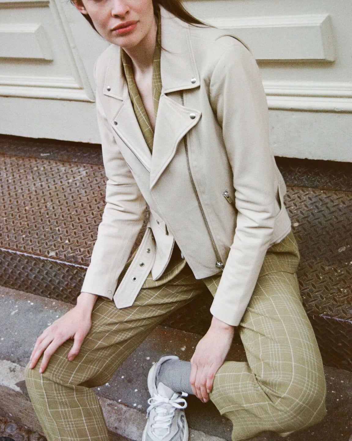 VEDA Jayne Smooth Leather Jacket - Bone