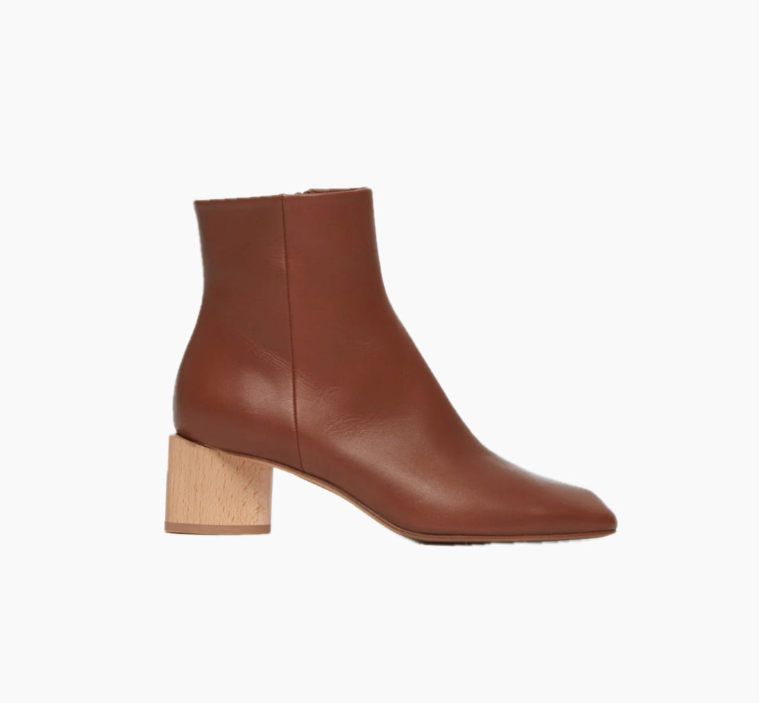 Coclico Ione Leather Boot - Caramel