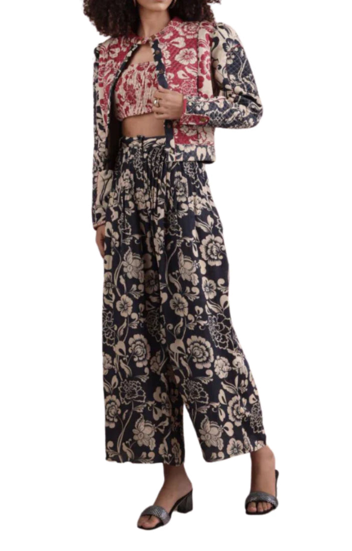 Let Me Be Willow High Waisted Floral Pants - Navy