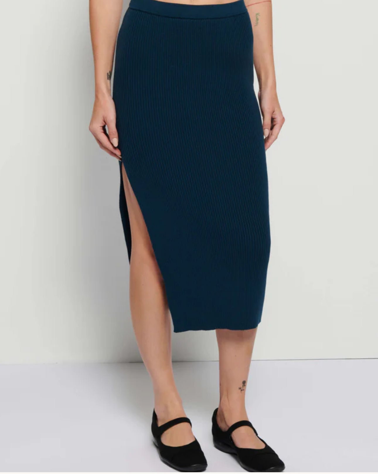 Nation Ltd Zio Maxi Skirt With Side Slit - Azure