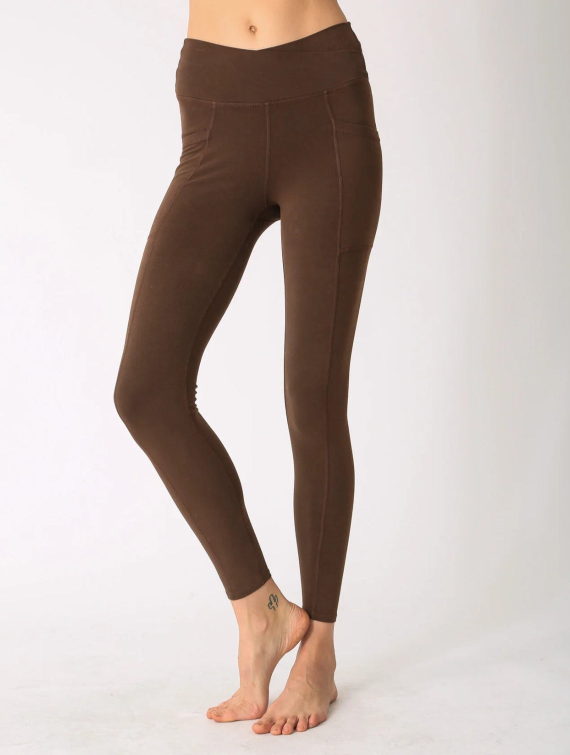 Electric & Rose Crossover Legging - Cocoa