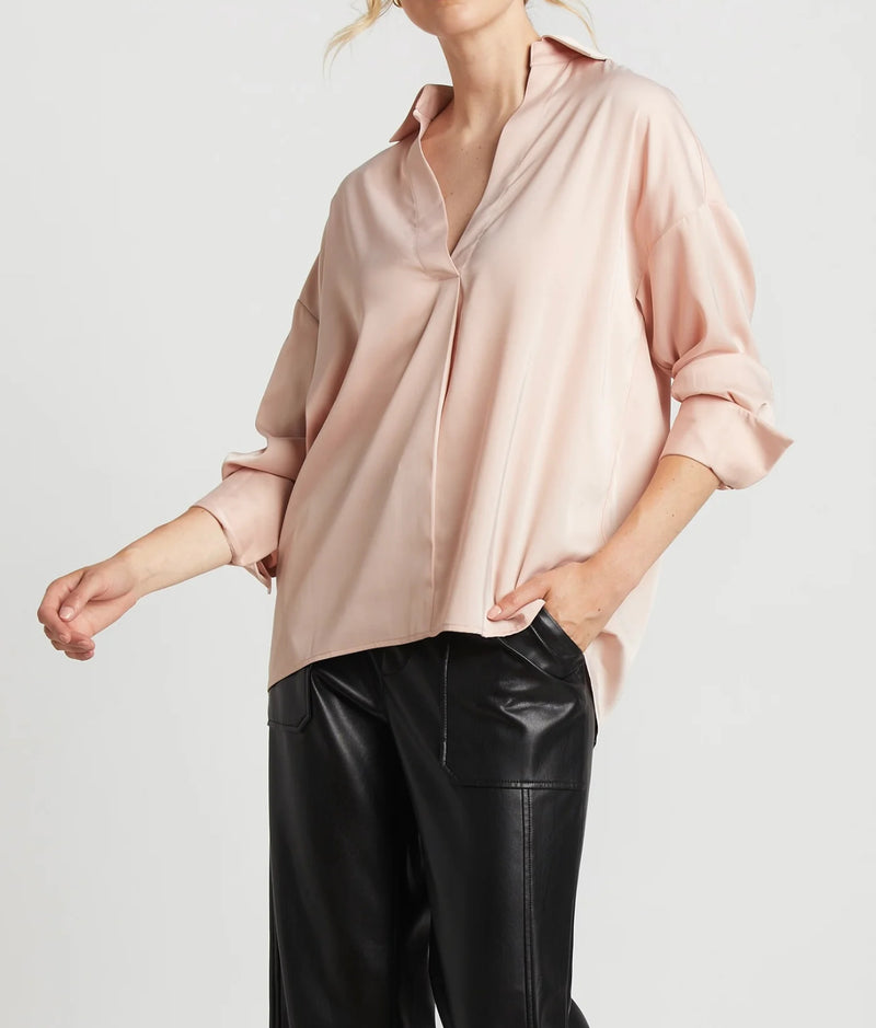 Adroit Atelier Kay Popover Satin Blouse With Long Cuffs - Rose