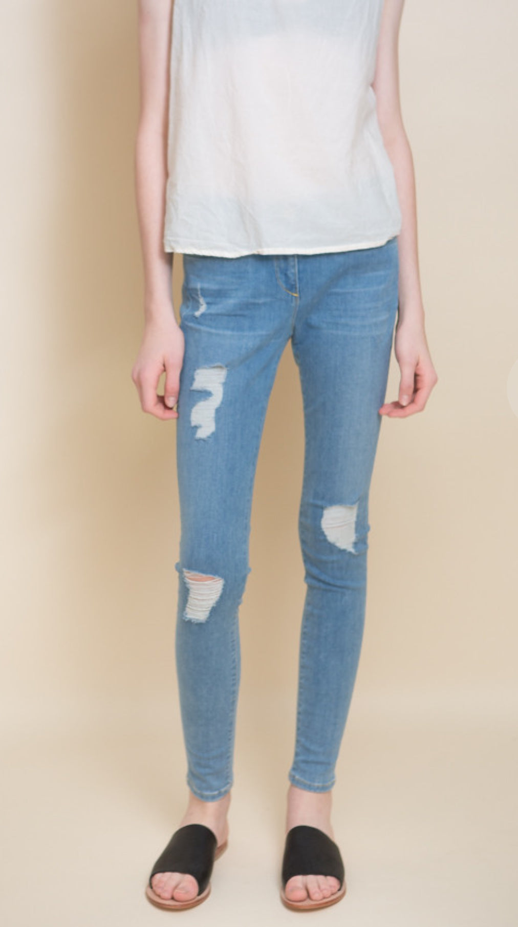 3x1 NYC W2 Midrise Skinny Jean - Paros