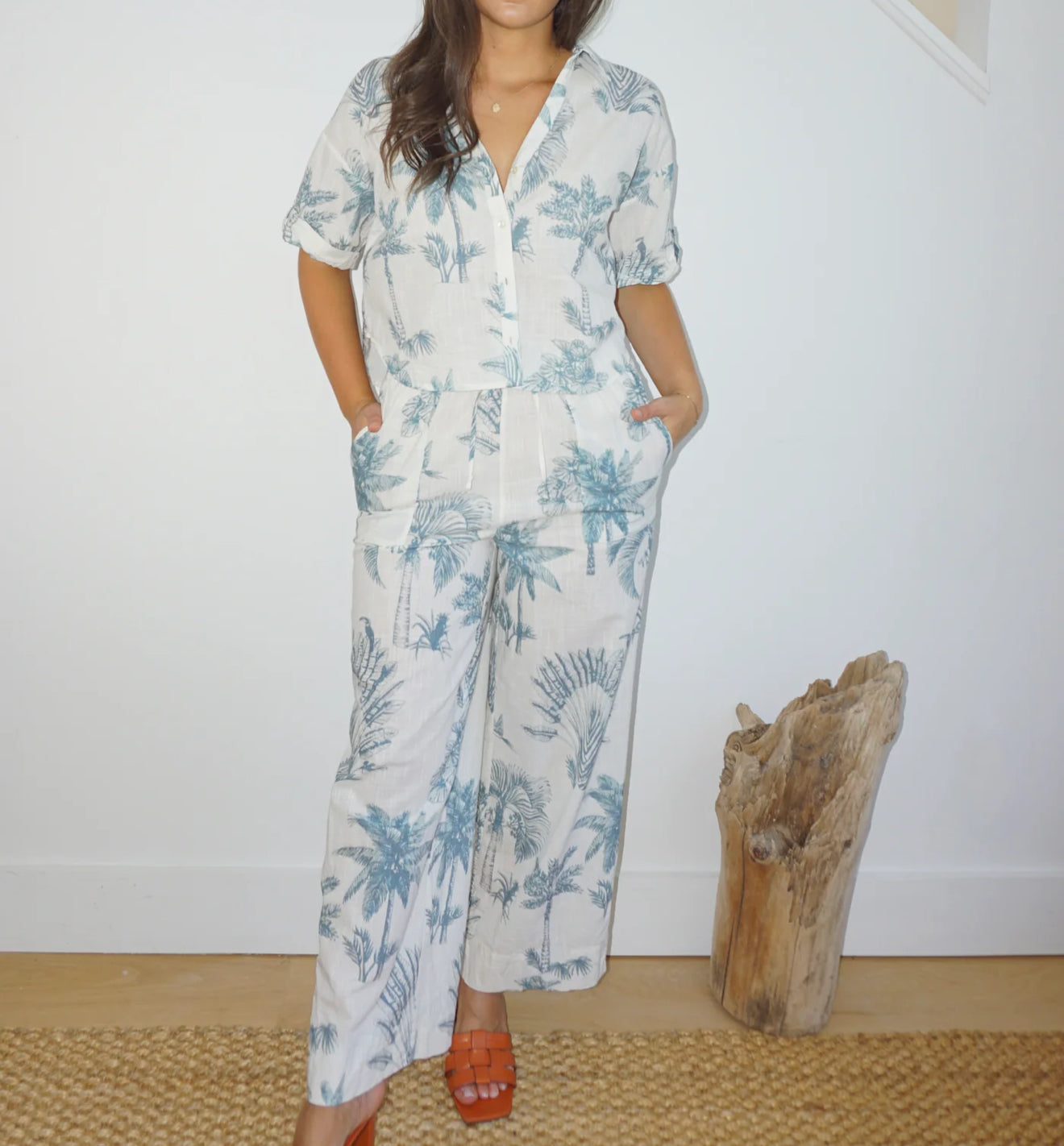 NIBI MTK Cali Cropped Shirt - Faded Teal Palms