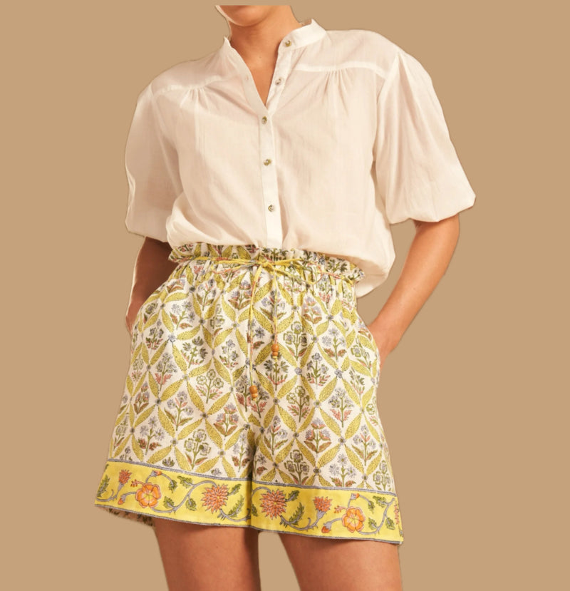 Hannah Artwear Carolina Short - Campanilla Mimosa