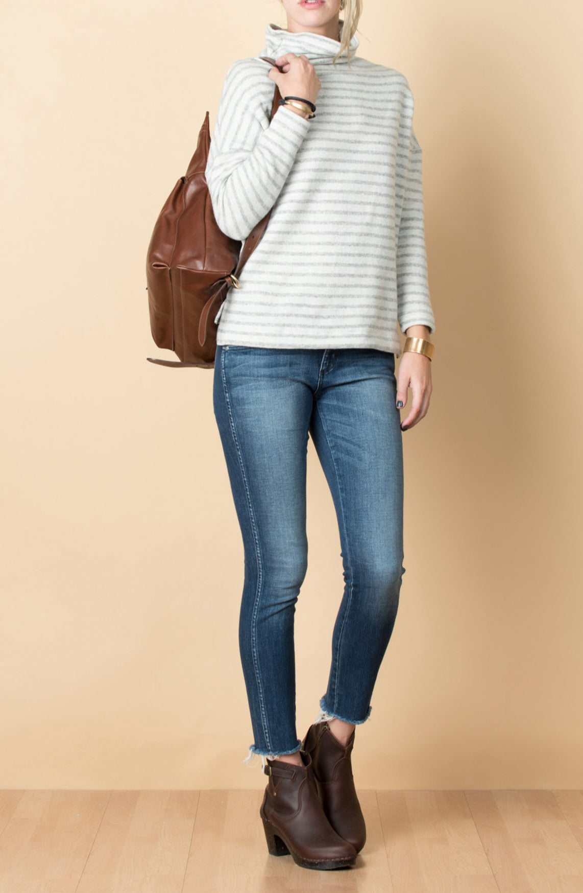 AMO Stix Crop - Sweet Heart