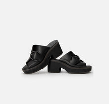 Clergerie Cash Mule - Black