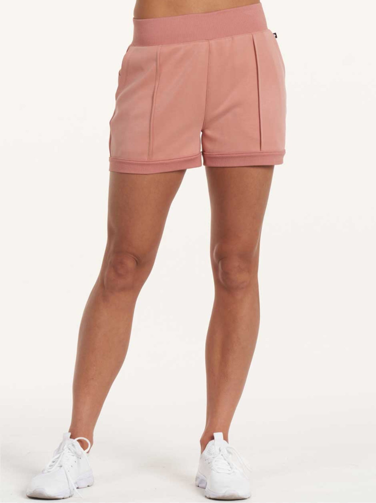 Thrive Société Ellis Banded Short - Clay