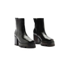 Schutz 240 Platform Boot - Black