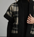sundays Josette Vest - Black Compact