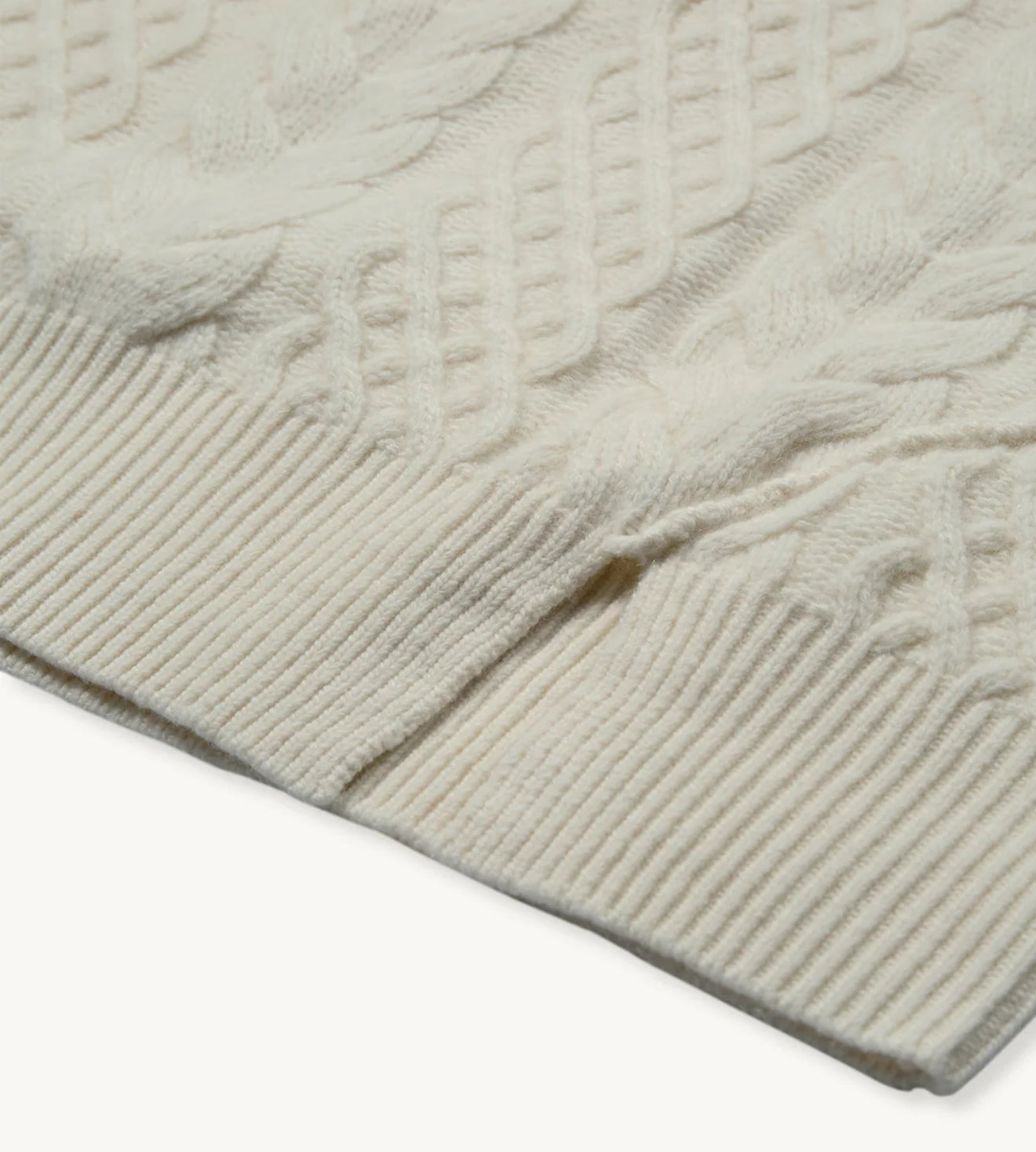THE GARMENT Como Sweater - Cream