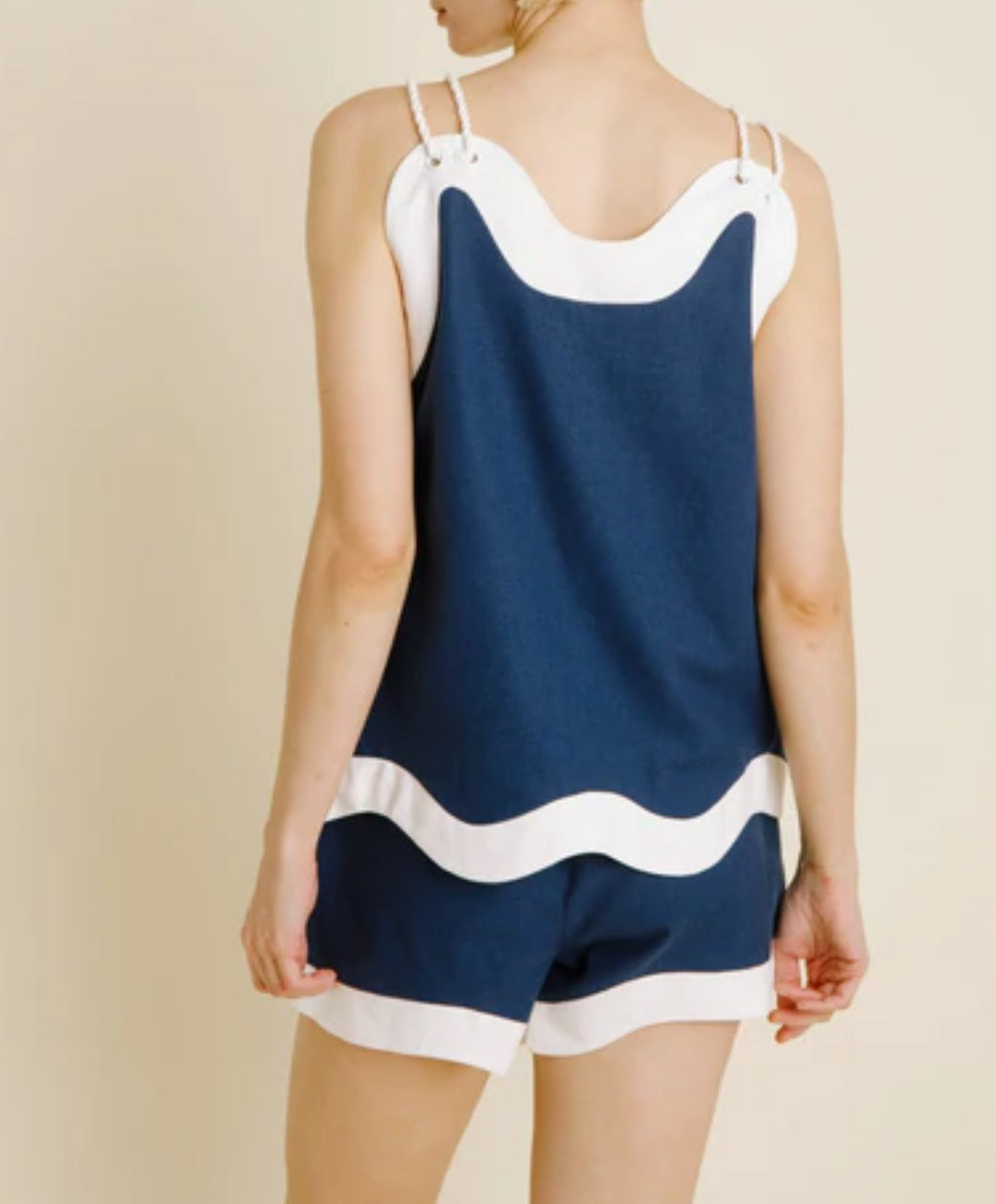 Aureum Wave Hem Top - Navy/White