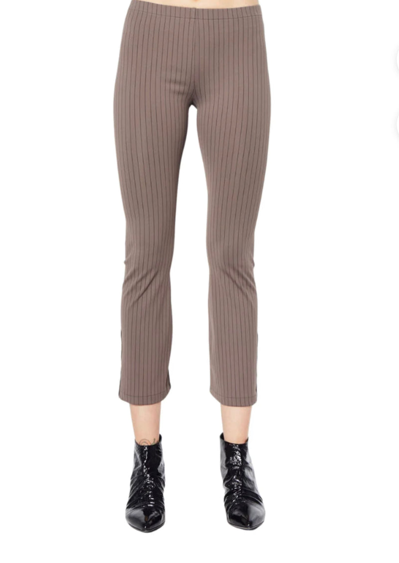 Elaine Kim Tech Stretch Cropped Flare Leggings - Mita - Stripe Chanterelle