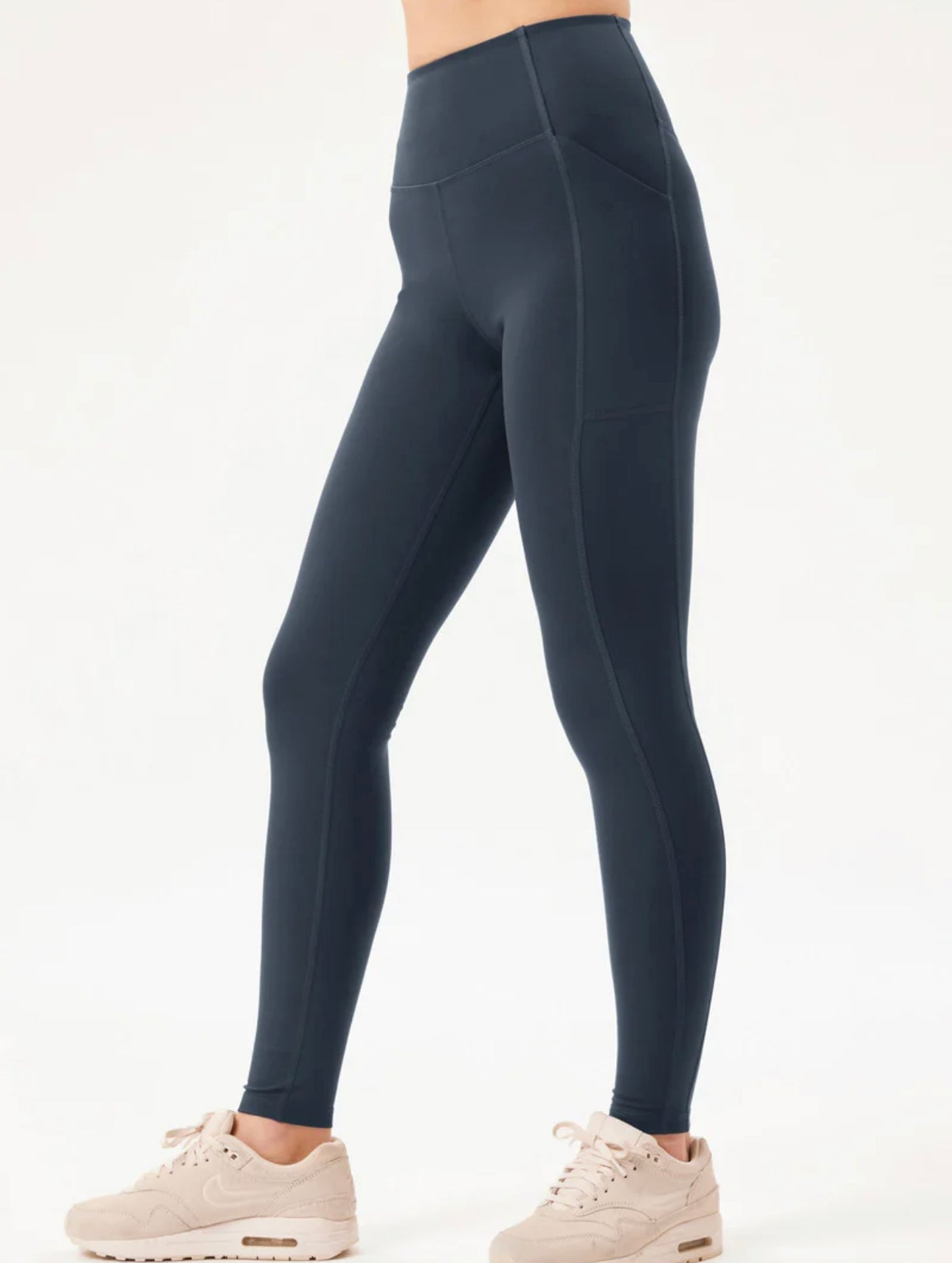 Girlfriend Collective Compressive Pocket Legging - Midnight