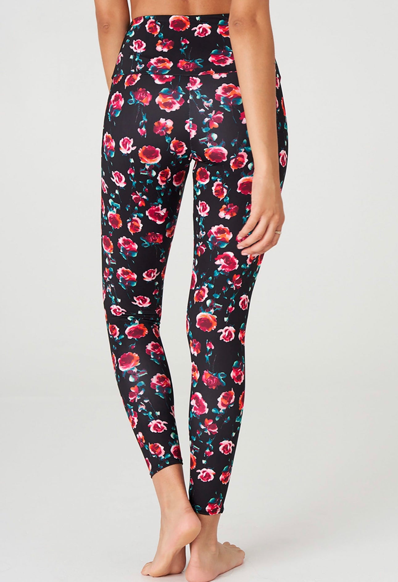 Onzie High Rise Leggings – Midnight Roses