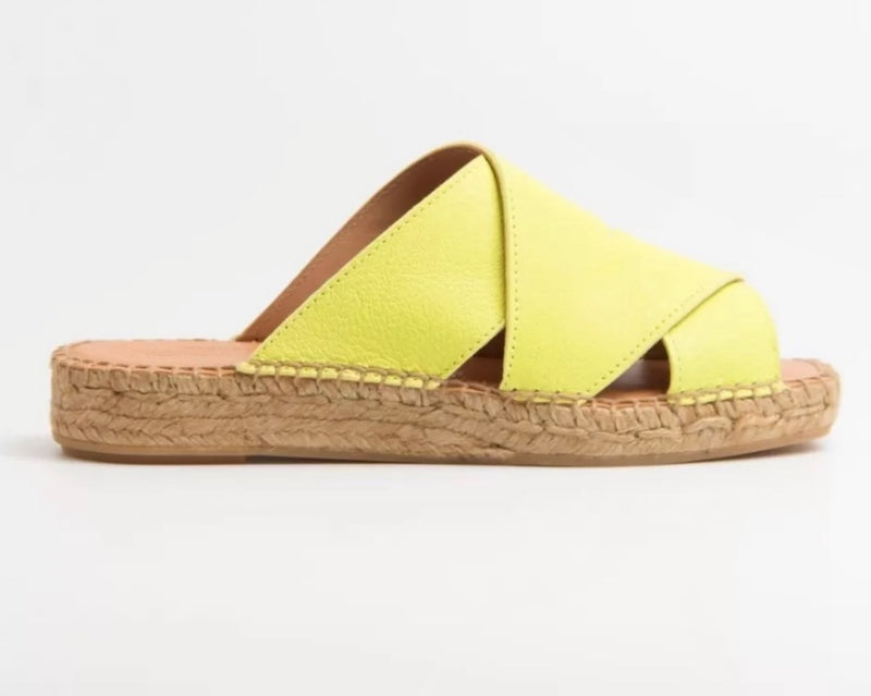 Naguisa Sandals Balamo Lime