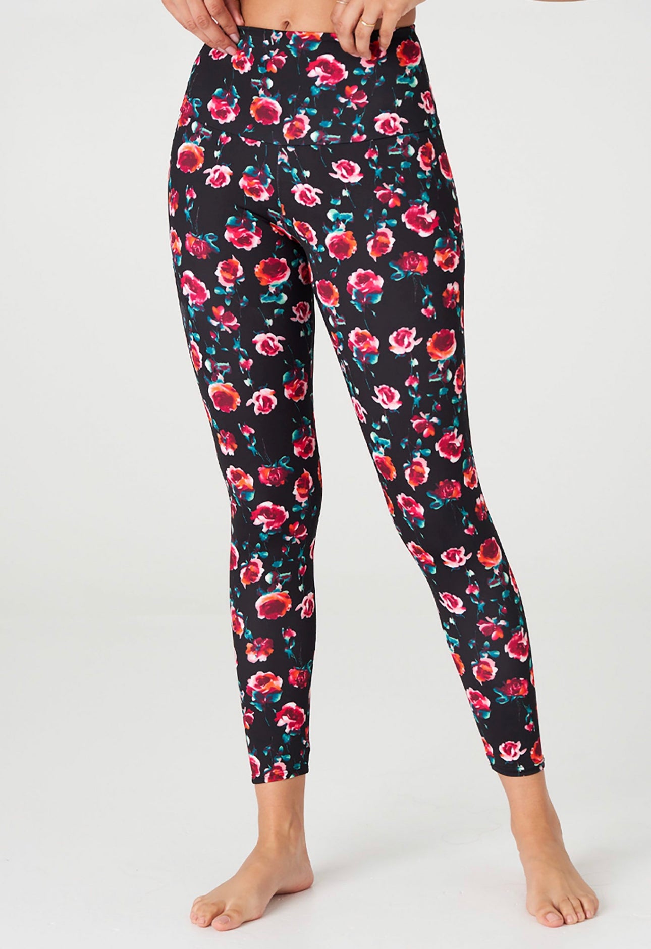 Onzie High Rise Leggings – Midnight Roses