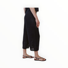 Bella Dahl Crop Wide Leg Crochet Pant - Black